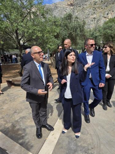 WhatsApp-Image-2025-11-12-at-20.30.45-3